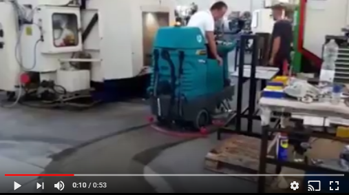 Pulito e asciutto in una sola passata con le lavapavimenti Eureka
