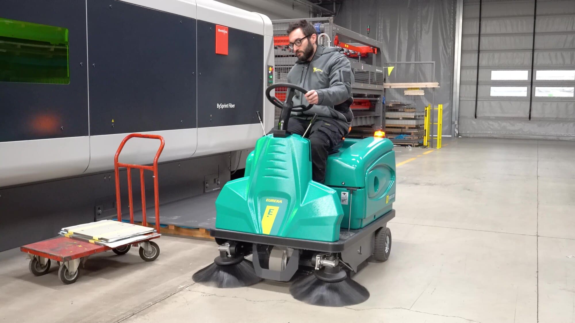 Spazzatrice per reparto produttivo