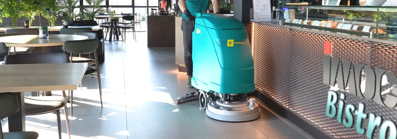pulizia dei pavimenti 