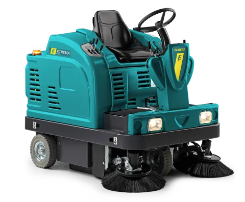 Extrema industrial ride-on sweeper