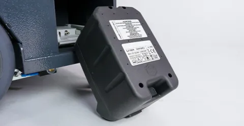 Puliscale mobili con batterie agli ioni di litio