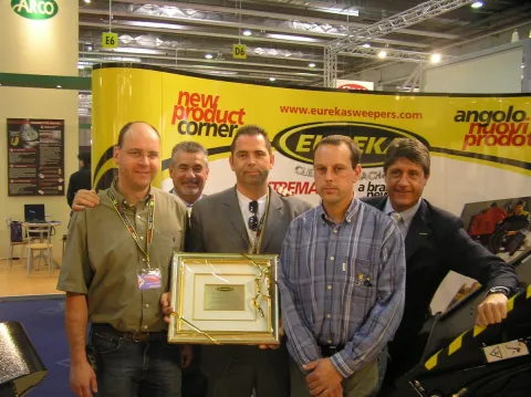 Eureka S.p.A. PREMIATA A VERONA PULIRE 2005