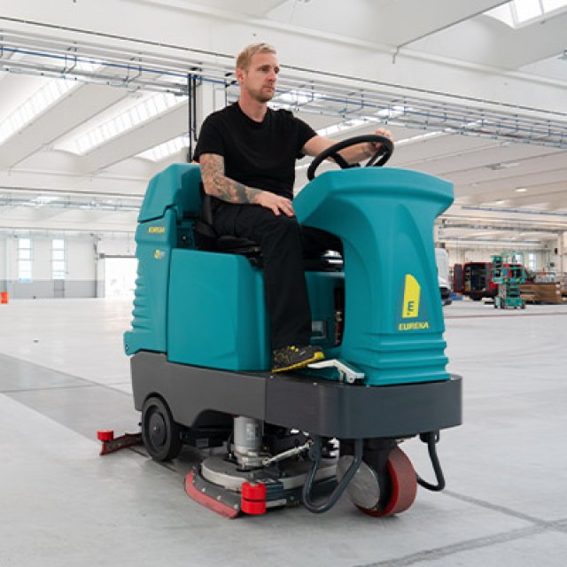 Which machines can be used to clean industrial concrete floors?