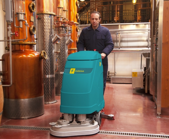 Autolaveuse industrielle E61 pour le nettoyage des sols en résine