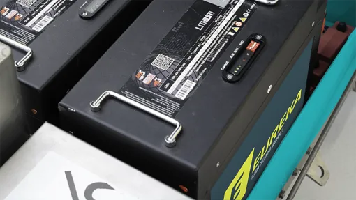 Dettaglio - batteria al litio per lavasciuga pavimenti Eureka